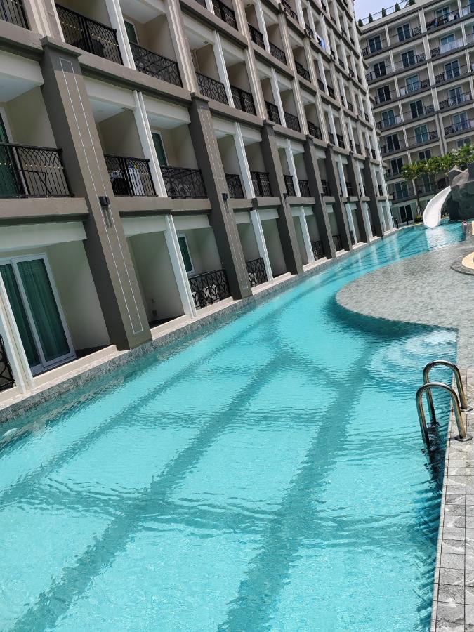 Romantic Beach Apartment芭堤雅水系高档酒店式公寓可做饭 Praia de Jomtien Exterior foto
