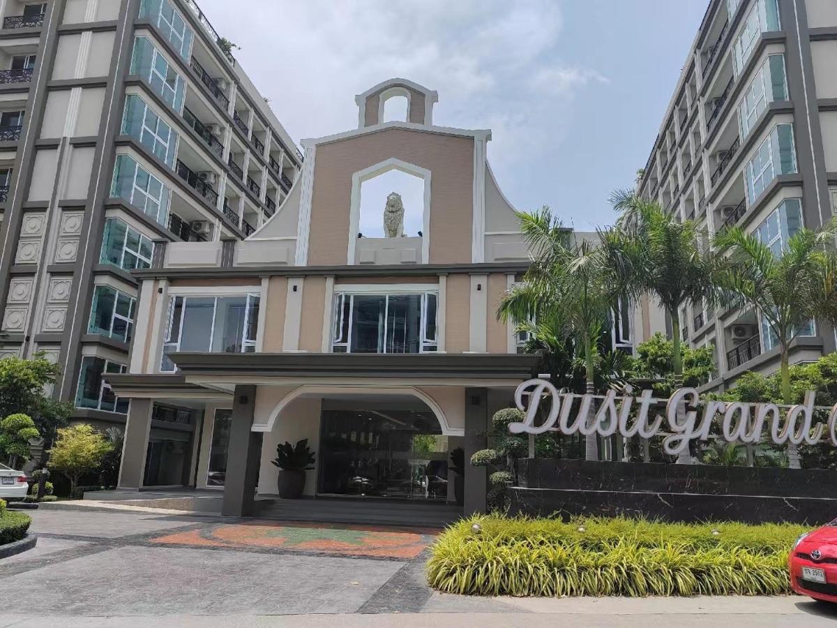 Romantic Beach Apartment芭堤雅水系高档酒店式公寓可做饭 Praia de Jomtien Exterior foto