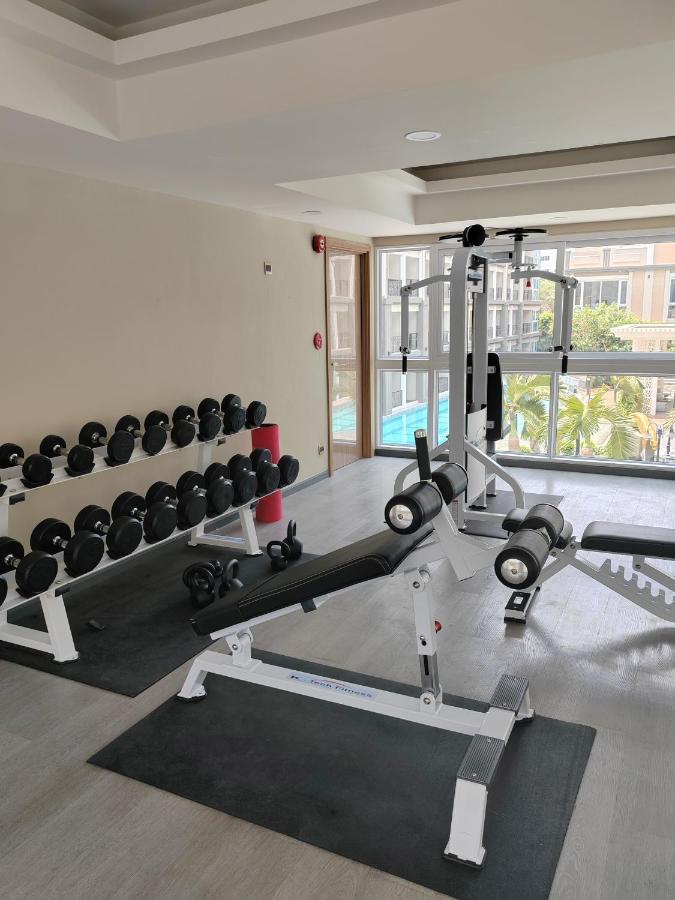 Romantic Beach Apartment芭堤雅水系高档酒店式公寓可做饭 Praia de Jomtien Exterior foto