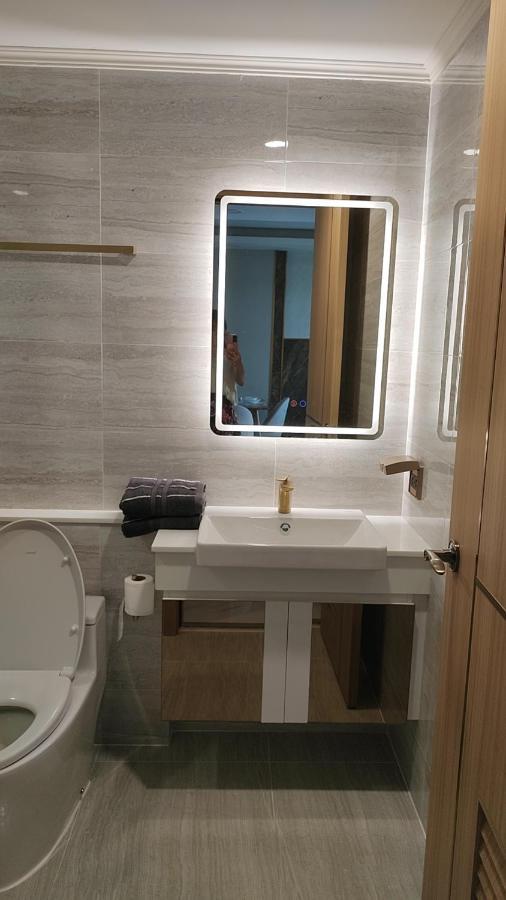 Romantic Beach Apartment芭堤雅水系高档酒店式公寓可做饭 Praia de Jomtien Exterior foto